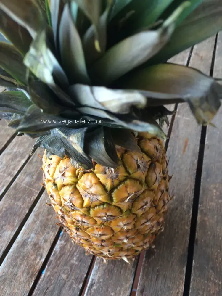 Piña natural con lima Piña natural con lima
