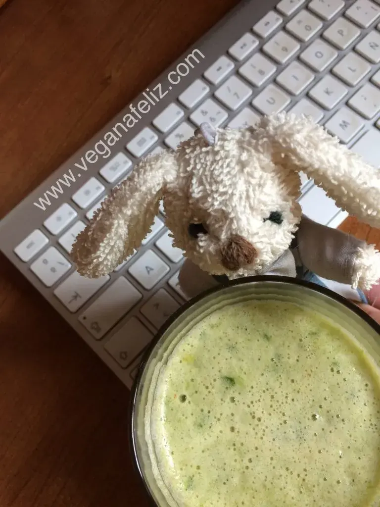 Zumo_Verde_con_baobab Zumo_Verde_con_baobab